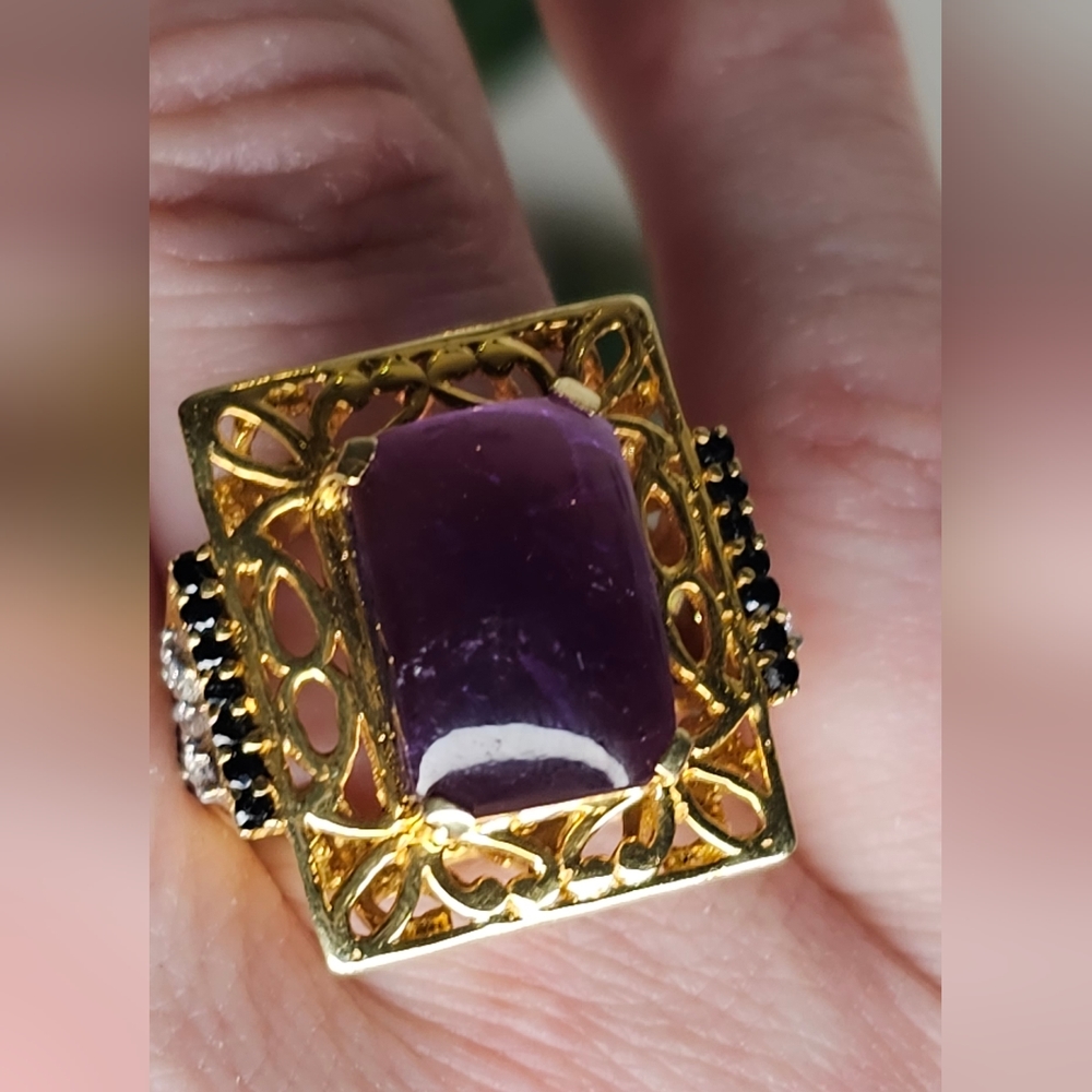 Statement Ring sz. 8.75